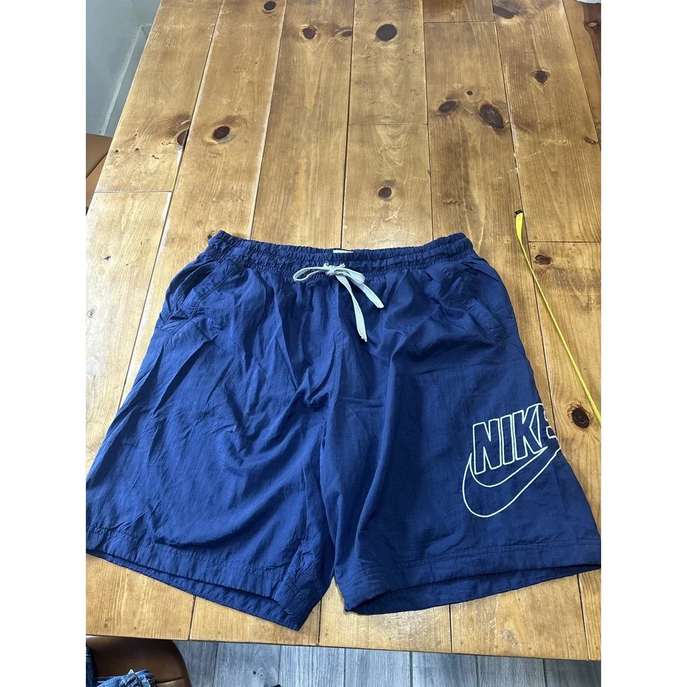 Nike Men's XL Navy Blue Nylon Activewear Shorts Drawstring Pockets Gym Relaxed